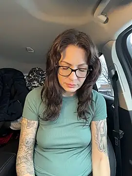 Snapshot of BeautifulMesss chatting on March 22, 2026, 4:41 pm BeautifulMesss online show from March 22, 2026, 4:41 pm