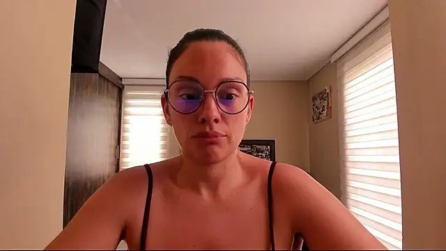 Snapshot of anabel_025 chatting on May 20, 2026, 4:26 pm anabel 025 online show from May 20, 2026, 4:26 pm
