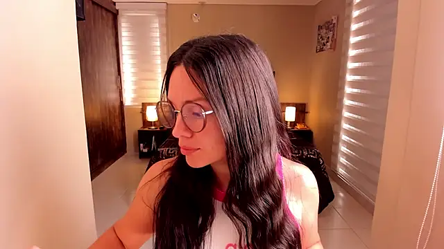 anabel 025 online show from October 9, 2025, 3:23 pm