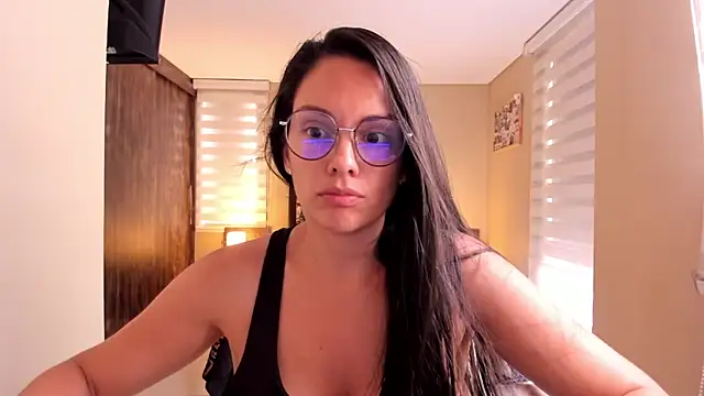 anabel 025 online show from March 16, 2025, 8:10 pm