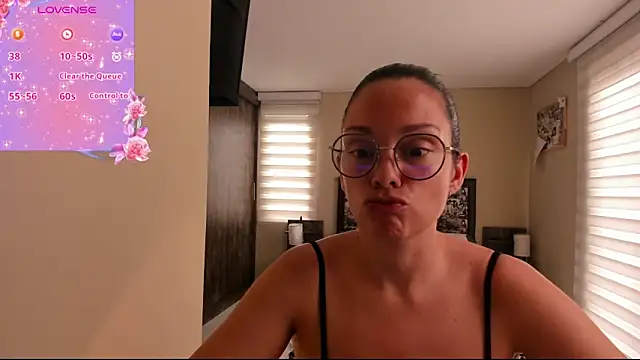 Snapshot of anabel_025 chatting on June 16, 2026, 5:24 pm anabel 025 online show from June 16, 2026, 5:24 pm