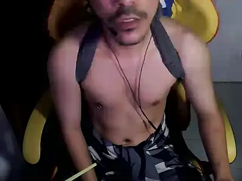 Snapshot of cloudyth1994 chatting on February 25, 2025, 8:32 pm cloudyth1994 online show from February 25, 2025, 8:32 pm