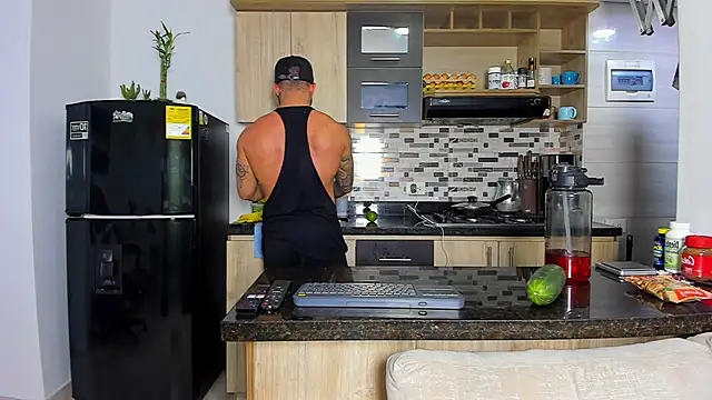 Snapshot of Johnnygrayson1 chatting on November 25, 2025, 11:16 pm Johnnygrayson1 online show from November 25, 2025, 11:16 pm