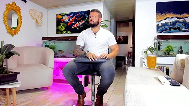 Snapshot of Johnnygrayson1 chatting on March 6, 2025, 10:26 pm Johnnygrayson1 online show from March 6, 2025, 10:26 pm