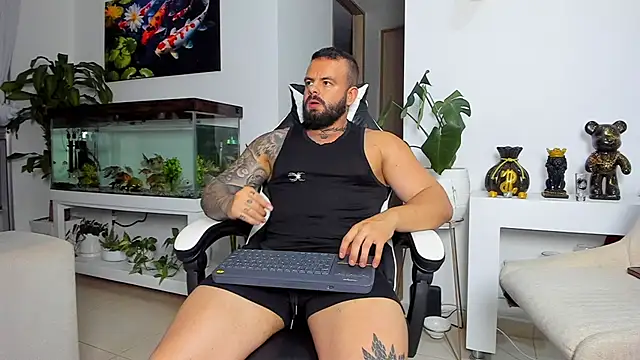 Snapshot of Johnnygrayson1 chatting on September 23, 2025, 11:45 pm Johnnygrayson1 online show from September 23, 2025, 11:45 pm