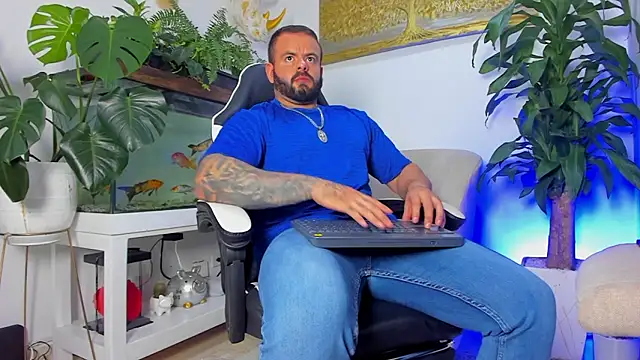 Johnnygrayson1 online show from March 25, 2026, 1:39 am