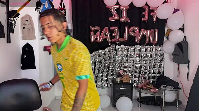 Snapshot of jokergc_2 chatting on November 25, 2025, 10:54 pm jokergc 2 online show from November 25, 2025, 10:54 pm