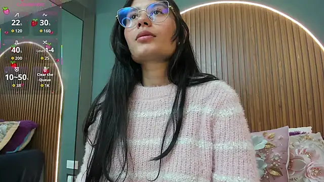 NayeCloud online show from October 4, 2025, 12:56 am