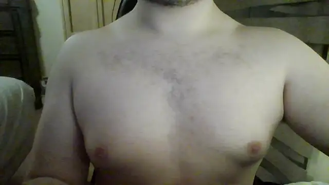 Snapshot of Himbo_fox chatting on November 27, 2025, 6:36 am Himbo fox online show from November 27, 2025, 6:36 am