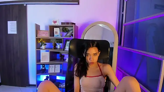 Jasmin Skinny online show from October 26, 2025, 3:40 am