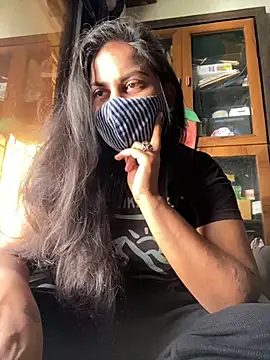 Snapshot of HaaniKaur chatting on November 18, 2025, 7:44 am HaaniKaur online show from November 18, 2025, 7:44 am