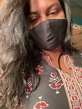 Snapshot of HaaniKaur chatting on January 14, 2026, 7:45 am HaaniKaur online show from January 14, 2026, 7:45 am