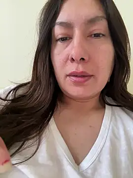 Snapshot of xLadyScarlettx chatting on January 14, 2026, 1:48 pm xLadyScarlettx online show from January 14, 2026, 1:48 pm