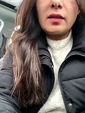 Snapshot of xLadyScarlettx chatting on January 17, 2026, 8:23 pm xLadyScarlettx online show from January 17, 2026, 8:23 pm