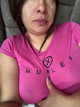 xLadyScarlettx online show from March 13, 2025, 1:29 pm