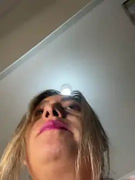 xLadyScarlettx online show from February 21, 2025, 3:12 am