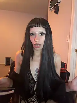 Snapshot of Gothbabbi chatting on March 3, 2026, 9:44 pm Gothbabbi online show from March 3, 2026, 9:44 pm