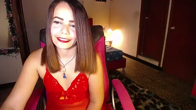 Snapshot of danielle_rose_1 chatting on February 19, 2026, 4:48 pm danielle rose 1 online show from February 19, 2026, 4:48 pm