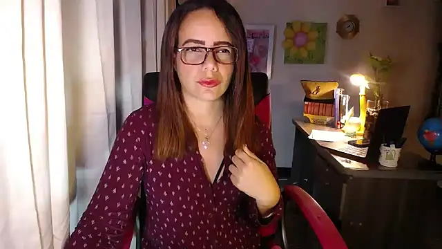 Snapshot of danielle_rose_1 chatting on May 29, 2026, 5:52 pm danielle rose 1 online show from May 29, 2026, 5:52 pm