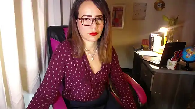 Snapshot of danielle_rose_1 chatting on April 9, 2026, 1:28 pm danielle rose 1 online show from April 9, 2026, 1:28 pm