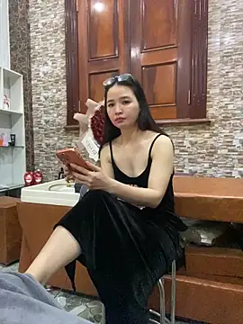 Snapshot of LiLi-Kirix99 chatting on May 30, 2026, 8:03 pm LiLi-Kirix99 online show from May 30, 2026, 8:03 pm