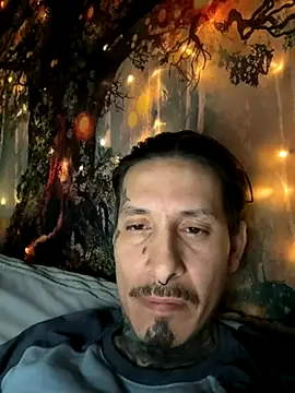 Snapshot of NutP619 chatting on December 4, 2025, 6:45 am NutP619 online show from December 4, 2025, 6:45 am