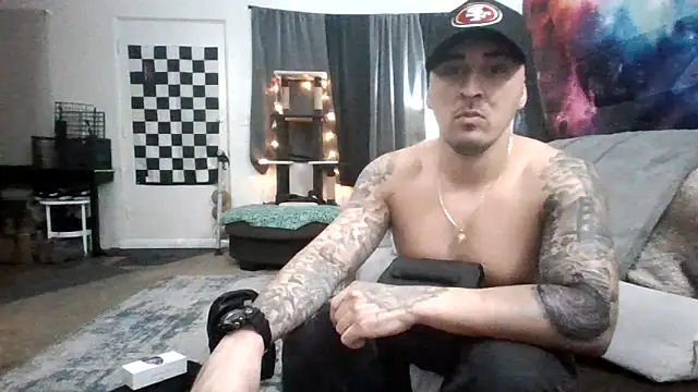 Snapshot of Antoniothedon chatting on December 10, 2024, 7:58 am Antoniothedon online show from December 10, 2024, 7:58 am