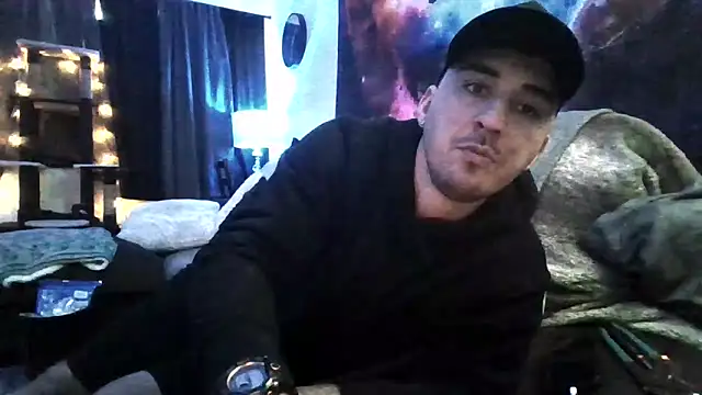 Snapshot of Antoniothedon chatting on December 10, 2024, 8:05 pm Antoniothedon online show from December 10, 2024, 8:05 pm