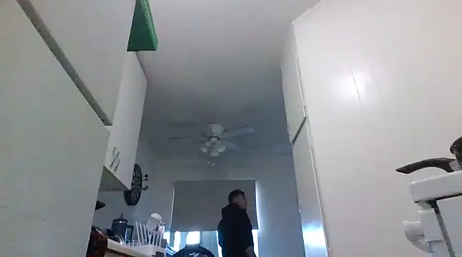 Snapshot of Antoniothedon chatting on March 20, 2025, 3:04 pm Antoniothedon online show from March 20, 2025, 3:04 pm