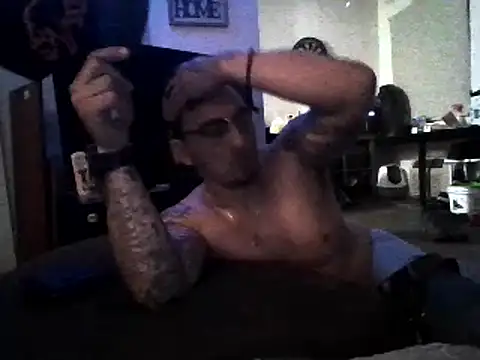 Snapshot of Antoniothedon chatting on January 26, 2025, 1:47 pm Antoniothedon online show from January 26, 2025, 1:47 pm