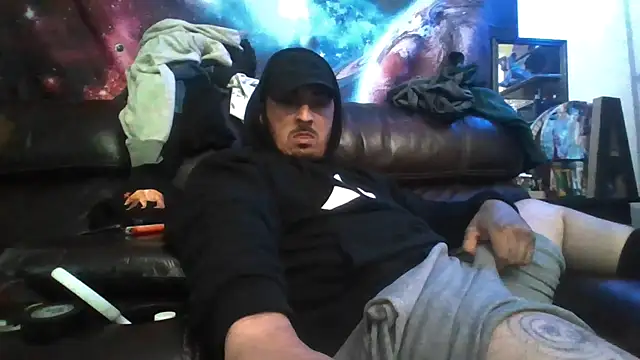 Snapshot of Antoniothedon chatting on December 17, 2025, 9:09 pm Antoniothedon online show from December 17, 2025, 9:09 pm