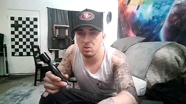 Snapshot of Antoniothedon chatting on December 10, 2024, 4:56 am Antoniothedon online show from December 10, 2024, 4:56 am