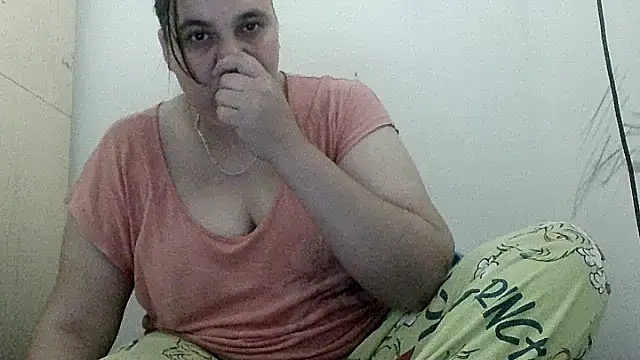 Snapshot of VixenBya chatting on May 30, 2026, 7:04 am VixenBya online show from May 30, 2026, 7:04 am
