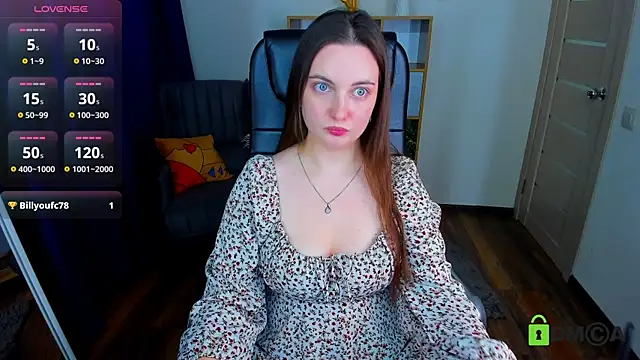 Snapshot of Astarte_Aste chatting on September 19, 2025, 11:03 am Astarte Aste online show from September 19, 2025, 11:03 am