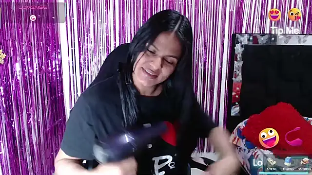 SweetAlmaa online show from March 1, 2026, 1:11 pm