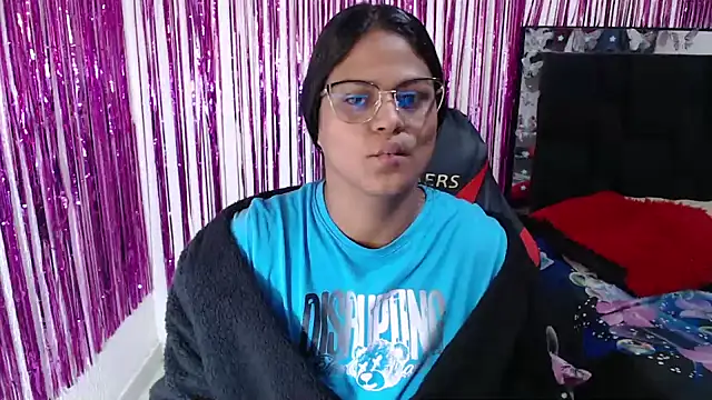 Snapshot of SweetAlmaa chatting on June 22, 2026, 10:12 am SweetAlmaa online show from June 22, 2026, 10:12 am