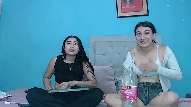 Snapshot of Gabby-carolaiin chatting on February 13, 2025, 6:09 am Gabby-carolaiin online show from February 13, 2025, 6:09 am