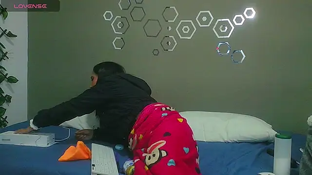 Snapshot of Daringcute chatting on March 22, 2025, 12:28 am Daringcute online show from March 22, 2025, 12:28 am