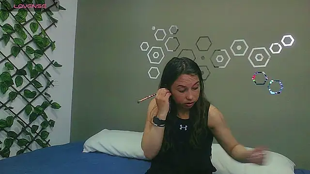 Snapshot of Daringcute chatting on March 10, 2025, 6:23 pm Daringcute online show from March 10, 2025, 6:23 pm