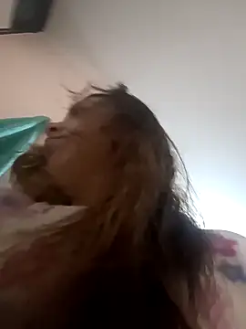 Snapshot of Daringcute chatting on February 13, 2025, 6:05 pm Daringcute online show from February 13, 2025, 6:05 pm