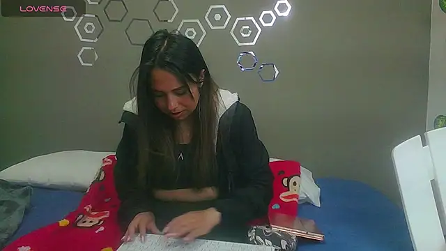 Snapshot of Daringcute chatting on March 14, 2025, 6:07 pm Daringcute online show from March 14, 2025, 6:07 pm