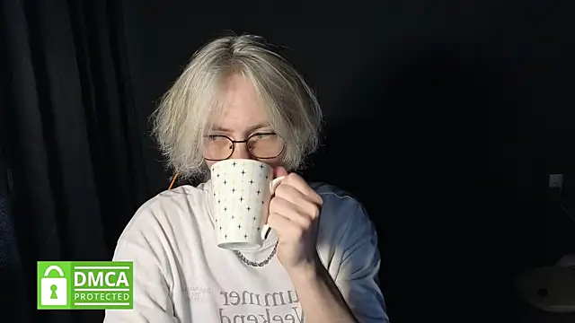 Keytaro online show from May 19, 2026, 2:02 pm