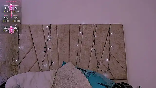 Kaela18 online show from December 26, 2024, 12:59 pm