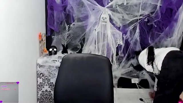 Marce 22 online show from October 26, 2025, 9:04 pm