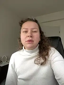 Snapshot of Fancy-Francy chatting on January 24, 2025, 11:15 am Fancy-Francy online show from January 24, 2025, 11:15 am