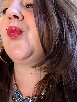 Snapshot of Candy-Desire chatting on March 18, 2025, 1:01 pm Candy-Desire online show from March 18, 2025, 1:01 pm