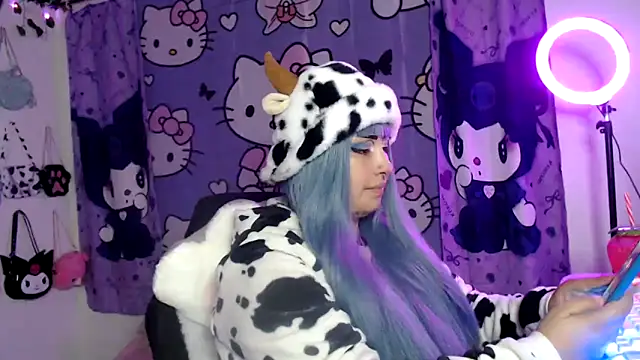 lussyevans24 online show from September 27, 2025, 5:35 am