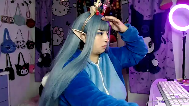 lussyevans24 online show from December 21, 2025, 6:37 am