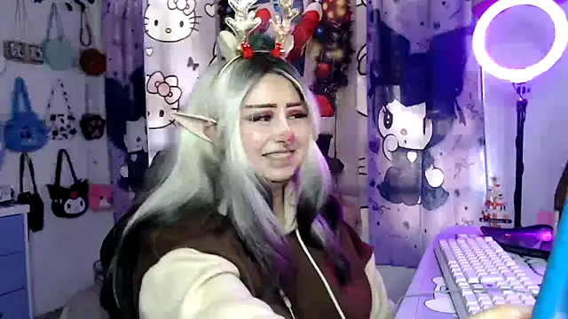 Snapshot of lussyevans24 chatting on December 16, 2025, 3:38 pm lussyevans24 online show from December 16, 2025, 3:38 pm