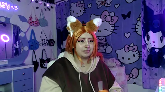 lussyevans24 online show from October 4, 2025, 5:20 am